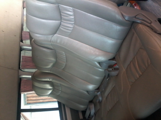 ขายเบาะรถตู้หนัง 4 แถว