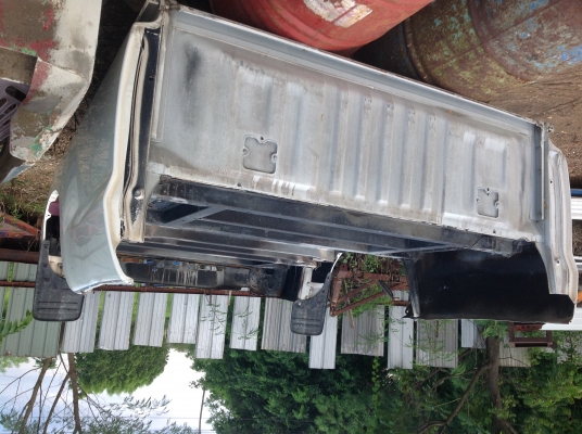 ขายกระบะถอดวีโก้ สีขาว