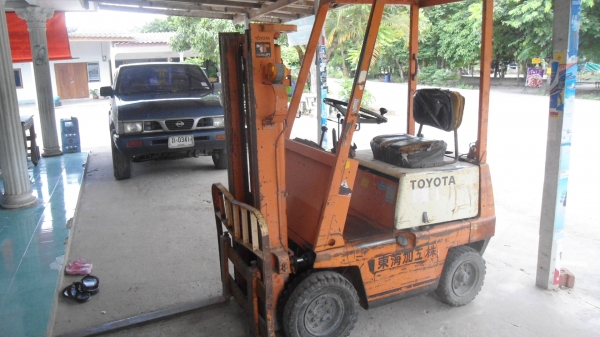 ขายโฟคลิฟขนาด1ตัน เครื่องเบนซิล. ยกสูง3เมตรกระบอกคู่ ขายโฟคลิฟขนาด1ตัน เครื่องเบนซิล. ยกสูง3เมตรกระบอกคู่