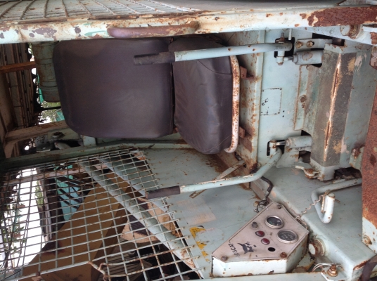 ขายรถตักสำหรับตักในพื้นที่แคบ