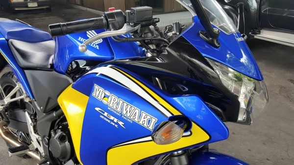 ขออนุญาติขาย HONDA CBR250R MORIWAKI ABS ตัว LIMITED EDITION รุ่นสะสม ผลิตเพียงแค่ 100 คัน