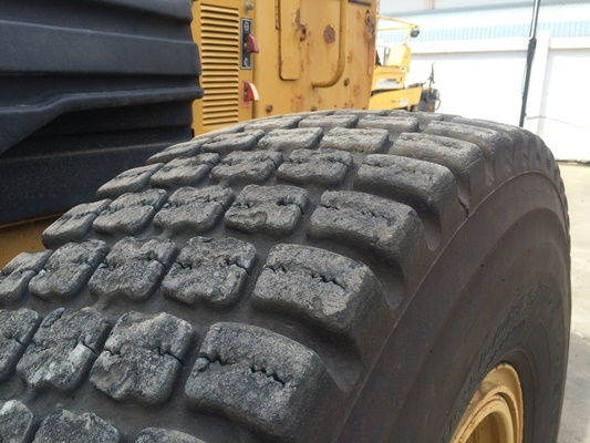 140H # APM01671 ปี2004 18,600ชม. นำเข้าUSAไม่เคยใช้งานในไทยครับ