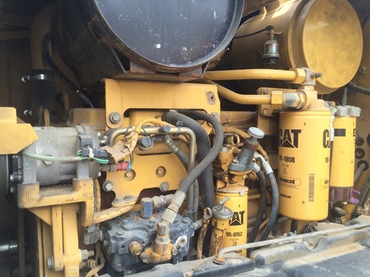 140H # APM01671 ปี2004 18,600ชม. นำเข้าUSAไม่เคยใช้งานในไทยครับ