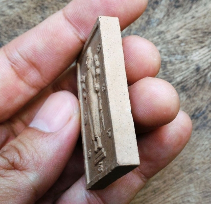 หลวงปู่สรวง ออยเตียนสลูน พระผงแมวเรียกทรัพย์ ค้าขายดีมีกำไรงาม