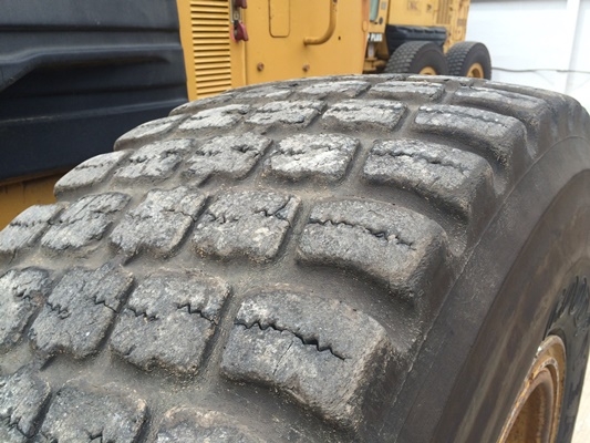 140H # APM00585 ปี2003 21,000ชม.นำเข้าUSAไม่เคยใช้งานในไทยครับ