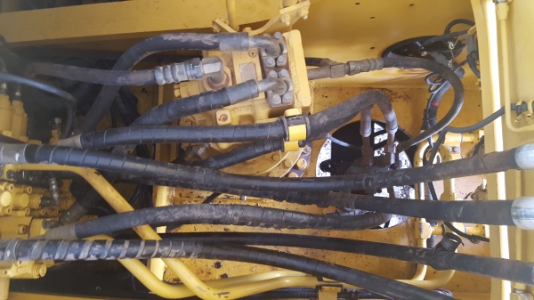 ขายKomatsu PC 200-7