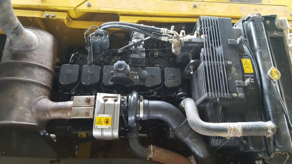 ขายKomatsu PC 200-7