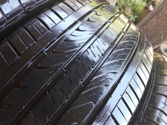 GOODYEAR 205 55R16 ลงพื้นปลายปี2015 ยางสภาพสวยมากๆ ดอกเต็มๆคุ้มสุดไม่แพง GOODYEAR 205 55R16 ลงพื้นปลายปี2015 ยางสภาพสวยมากๆ ดอกเต็มๆคุ้มสุดไม่แพง