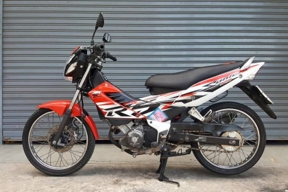 ขออนุญาติขาย  HONDA SONIC NEW 125 ปี 2551 รุ่นสุดท้าย พร้อมใช้งาน ฟรีค่าโอน