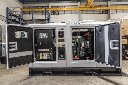 เครื่องปั่นไฟ 22KVA 3เฟส รับประกันสินค้า 1ปี เครื่องปั่นไฟ 22KVA 3เฟส รับประกันสินค้า 1ปี