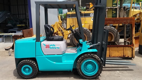ขายรถโฟล์คลิฟท์ MITSUBISHI รุ่นFD 35A ขนาด 3.5 ตัน