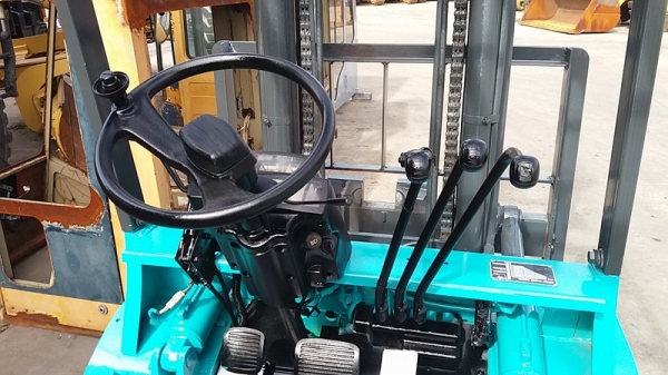 ขายรถโฟล์คลิฟท์ MITSUBISHI รุ่นFD 35A ขนาด 3.5 ตัน