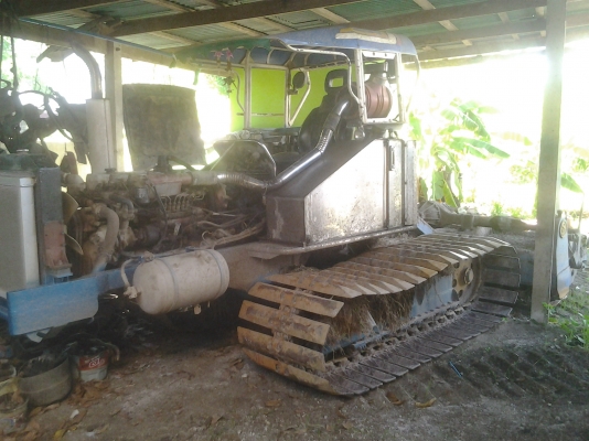 ขายรถตีดินสามชุกการช่าง