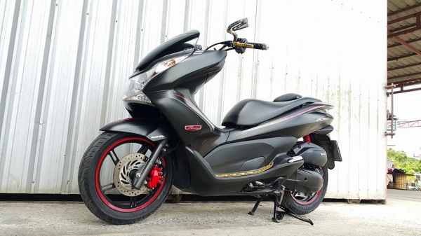 PCX150 ดำด้าน 2013 วิ่งน้อย เครื่องดีมาก พร้อมใช้ ราคาไม่แพงครับ