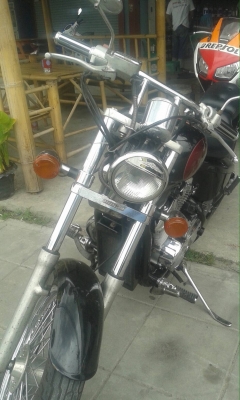 ขาย honda street 400 ทะเบียนแท้ๆ โอนข่นส่ง 98000 คับ