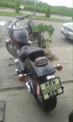 ขาย honda street 400 ทะเบียนแท้ๆ โอนข่นส่ง 98000 คับ