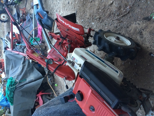 ขายรถตีดิน