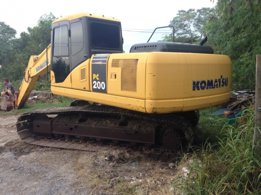 ขายด่วนครับ รถแบคโฮ KOMATSU 200 รุ่น7 รถพร้อมใช้งานครับ