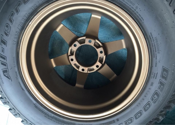 ล้อTe37 ขอบ17x9 เพิ่งเบิกใหม่ใส่ ยาง BF All-Terrain 265/70/17ดอกเต็มสะพานยางเต็ม4เส้น