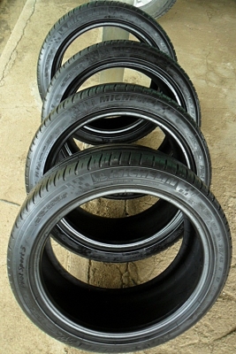 ยางขอบ17  มิชลิน 215-45-R17 ลงพื้นปี14 (4เส้น 4,600)