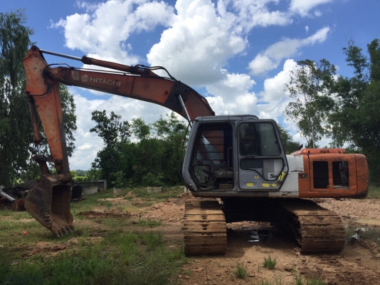 ขาย 475,000 HITACHI EX 200-2 เครื่องดี ปั้มแรง เอวดี ช่วงล่างเต็ม เล่มทะเบียน รถสวยพร้อมใช้เอกสารพร้อมโอน 090-772-3710 090-772-3708
