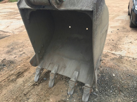 ขาย 1,495,000 KOBELCO SK140LC SUPER ทำงาน 10,559 ชั่วโมง เครื่องดี ไฟฟ้าครบ  เอกสารเล่มทะเบียน รถอยู่ จ.มหาสารคาม  090-772-3710 090-772-3708