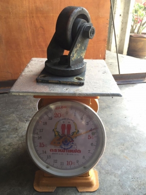 ขาย ล้ออุตสาหกรรมขนาด4นิ้ว มี2วง คู่ละ1000