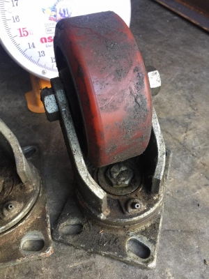 ขายครับ ล้ออุตสาหกรรม สภาพสมบูรณ์ ขนาด6นิ้ว คู่ละ1800 B