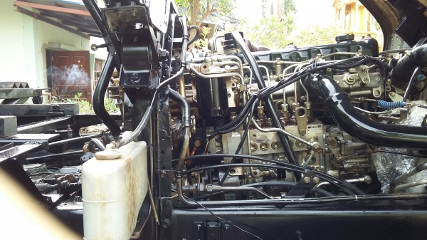 ขายสิบล้อดั๊มสองเพลาอีซูซุเดก้า 270 ยูโรทู ปี 51 แมกโหลด สนใจ 081 7368589