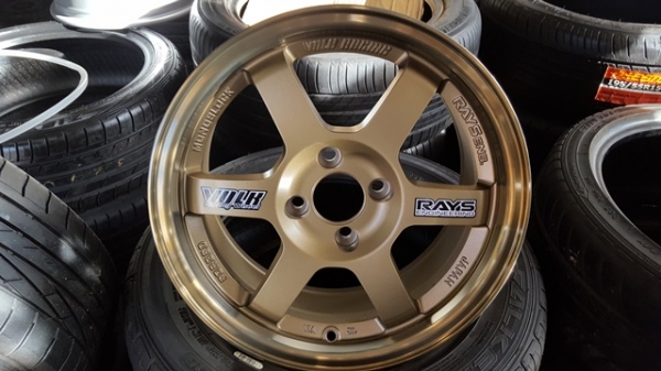 ขายล้อใหม่TE37และ P1 ขอบ15พร้อมยางใหม่ปี16 4 ล้อ