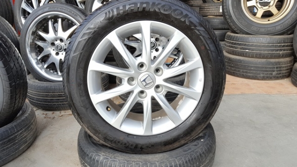 ขายล้อHONDA Civic FC 1.8E CVT 16" ยางปี16 4 ล้อ