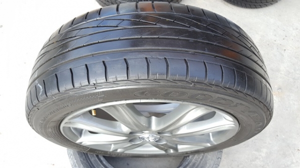 ขายล้อTOYOTA Vios TOP16 ยางปี13  4 ล้อ