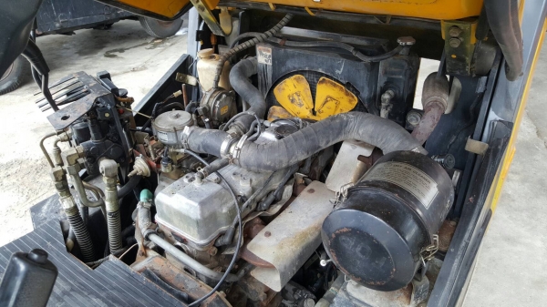 ขายรถโฟล์คลิฟท์ CROWN รุ่น CG15SC ปี 2006 ของอเมริกา เครื่องยนต์ MITSUBISHI 4G63 เบนซิน พร้อมระบบเชื้อเพลิงLPG ซึ่งติดตั้งมาแล้ว ระบบไฮดรอลิค