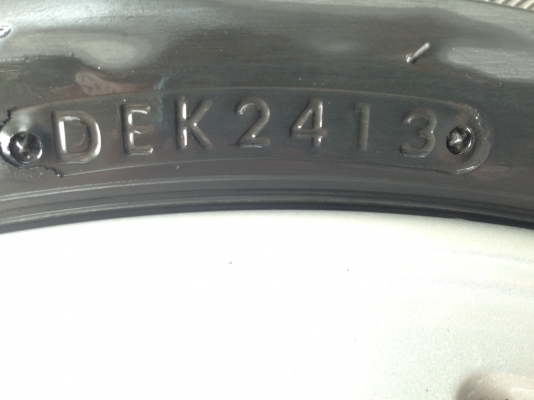 ล้อแม๊กมิตซูยางบริสโตน 245/70/16ปี2413 ยกชุด 4200บาท