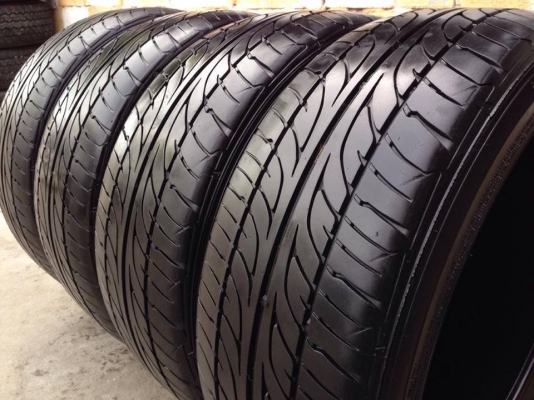 ยาง DUNLOP 215-50-17 ปี 13 ครบชุด 4 เส้น 3500  สภาพสวยๆไม่บวมไม่กินข้าง ดอกยางเหลือเยอะเอาไปวิ่งกันใด้อีกยาวค่ะ