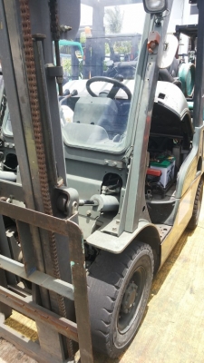 ขายรถ nissan fg20 ขนาด 2 ตัน แก็ส + น้ำมันเบนซิล