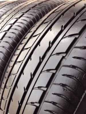 ยาง YOKOHAMA 185-60-15 ปี 15 ครบชุด 4 เส้น 3000  สภาพสวยๆไม่บวมไม่กินข้างดอกยางเหลือเยอะเอาไปวิ่งกันใด้อีกยาวค่ะ