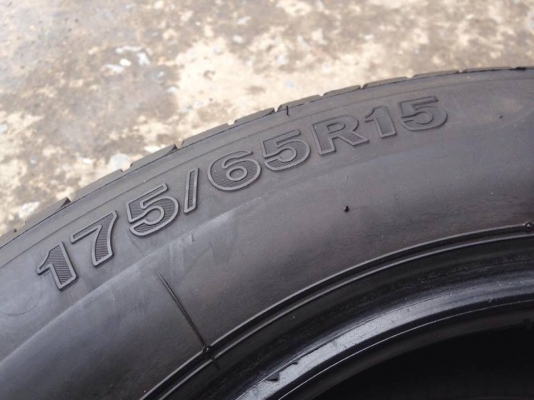 ยาง Firestone 175-65-15 ปี 15 ครบชุด 4 เส้น 3000 สภาพสวยๆไม่มีปะไม่บวมไม่กินข้างดอกยางเหลือเยอะเอาไปวิ่งกันใด้อีกยาวค่ะ ยาง Firestone 175-65-15 ปี 15 ครบชุด 4 เส้น 3000 สภาพสวยๆไม่มีปะไม่บวมไม่กินข้างดอกยางเหลือเยอะเอาไปวิ่งกันใด้อีกยาวค่ะ