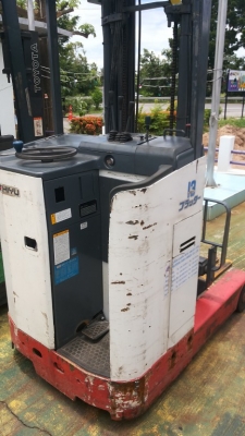 ขายรถ nichiyu รุ่น 60 ไฟฟ้ายืนขับ ขนาด 1.3 ตัน