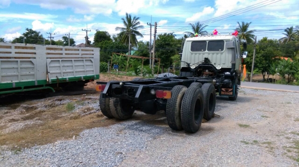 ขายรถบรรทกุสิบล้อ Hino 3H เครื่องเดิม 195 แรง 2 เพลา ปี 42 เดิมๆ ตามรุ่น