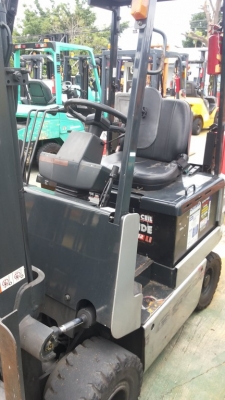 ขายรถ nissan  ไฟฟ้านั่งขับ ขนาด 1.5 ตัน  พร้อมอุปกรณ์