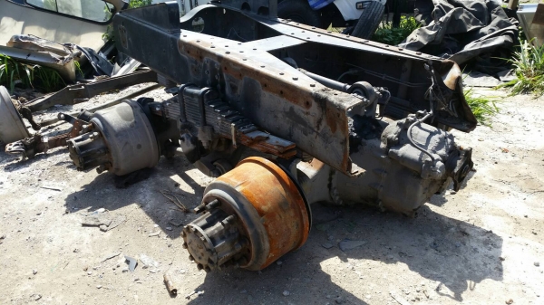 ขายช่วงล่าง สิบล้อฮีโน่ เมกก้า500 2เพลา ยกชุด สภาพดี