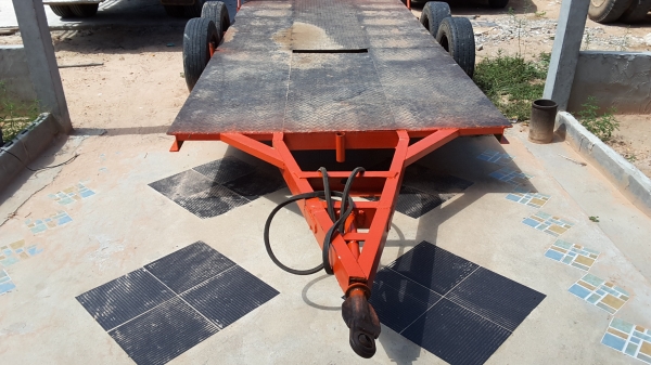 ขายรถลากรถเกี่ยวข้าว  ขึ้น 60 70 95