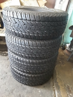 Maxxis AT 265/70/16 ปี16 สภาพสวยๆ 1ชุด Maxxis AT 265/70/16 ปี16 สภาพสวยๆ 1ชุด