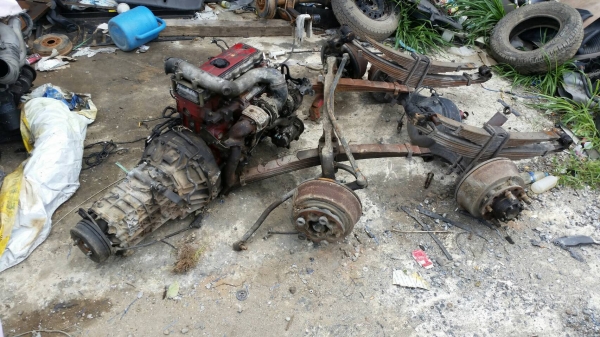 ขายเครื่องเกียร์  ฮีโน่ ดูโท่ ซีรี่ย์ 3 135แรง ใช้งานมา6ปี