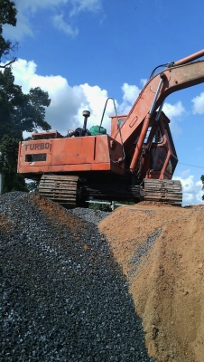 ขายเเบคโฮ Hitachi UH4