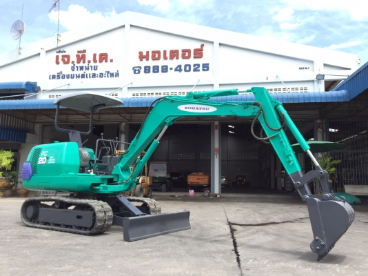 รถขุด Komatsu PC20-7 มือสองนำเข้าจากญี่ปุ่น ทำสีใหม่ พร้อมใช้งาน