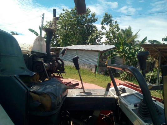 ขายรถเกี่ยวข้าว KUBOTA DC68G ปี54 รถสวยสภาพดี พร้อมใช้งาน เอกสารพร้อมโอน ราคา350,000 สนใจโทร 090-8588220คุณนะ 093-3258446คุณบิว หรือเข้าดูสินค้าอื่นๆได้ที่ www.narong2truck.com หรือ www.truck.in.th/498 หรือเพจFacebook ณรงค์ ซื้อขายรถมือสอง (เว็บไซต์ส่วนตั