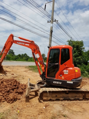 ขายรถขุดคูโบต้า5ตัน