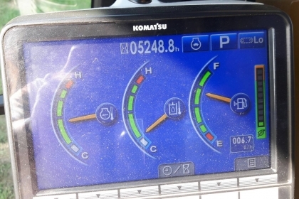 ขาย!! >>> Komatsu Pc200 รุ่น 8 MO <<< รถสวยใช้งานน้อยสวยเต็ม 5200 ชม. ขาย!! >>> Komatsu Pc200 รุ่น 8 MO <<< รถสวยใช้งานน้อยสวยเต็ม 5200 ชม.